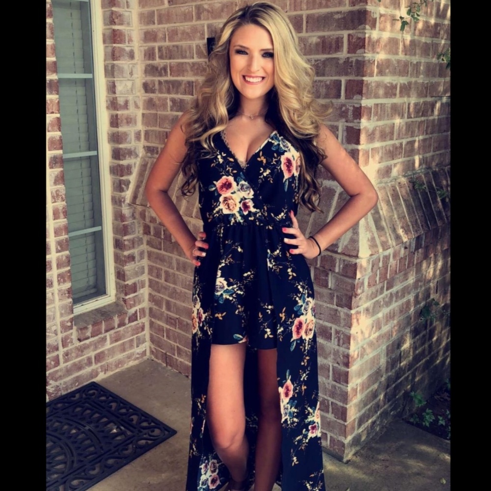 (Size M)Khaki Floral Maxi Romper - Picture 3 of 8